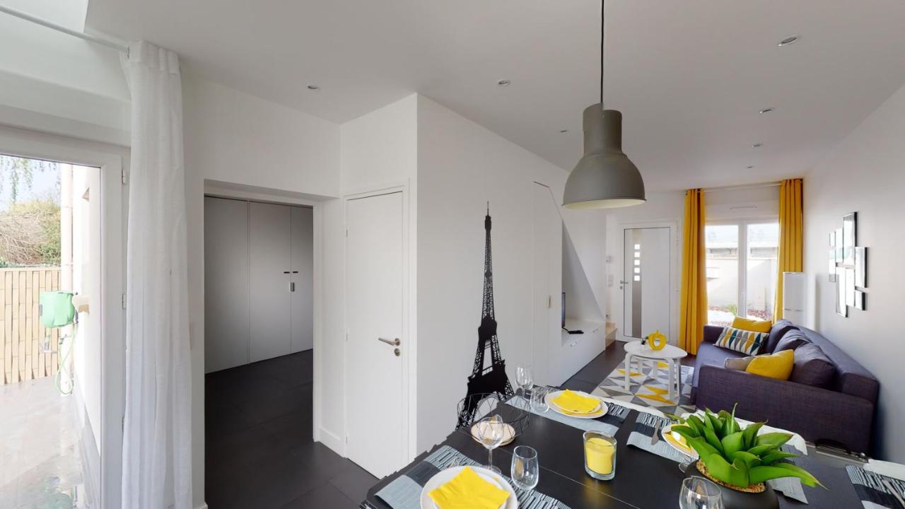 Villa Paris House Villejust Esterno foto