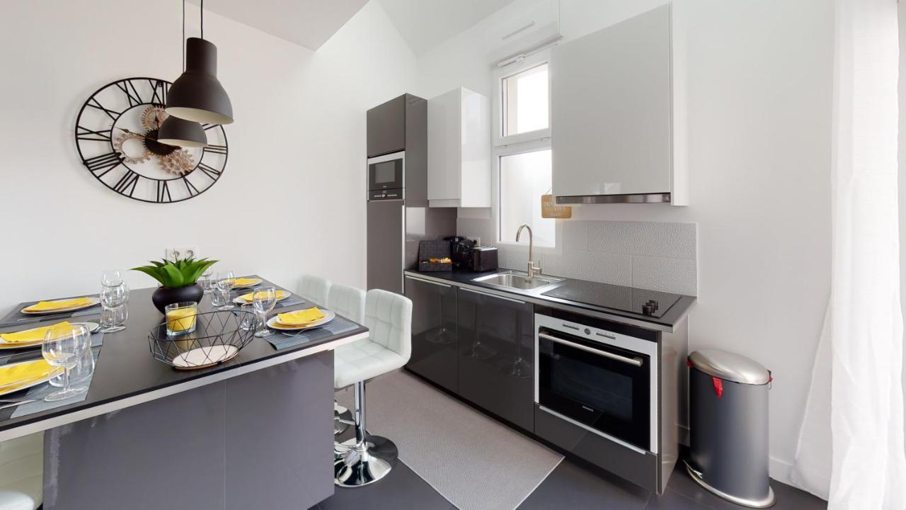 Villa Paris House Villejust Esterno foto