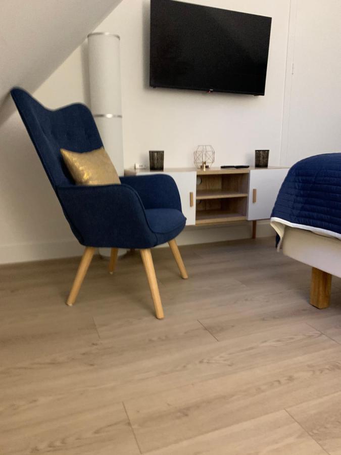 Villa Paris House Villejust Esterno foto