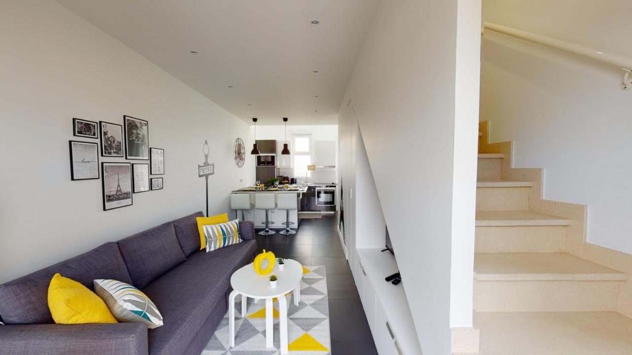 Villa Paris House Villejust Esterno foto