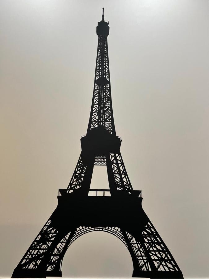 Villa Paris House Villejust Esterno foto