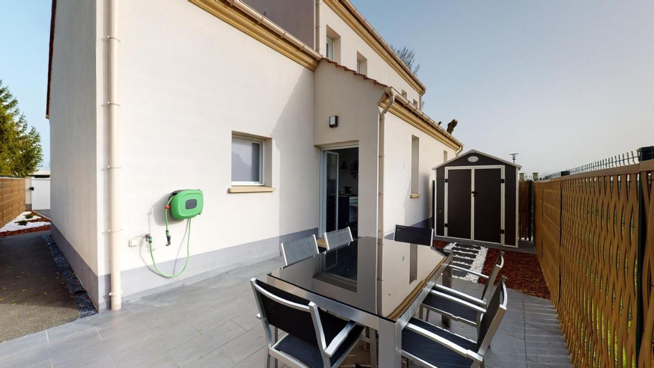 Villa Paris House Villejust Esterno foto